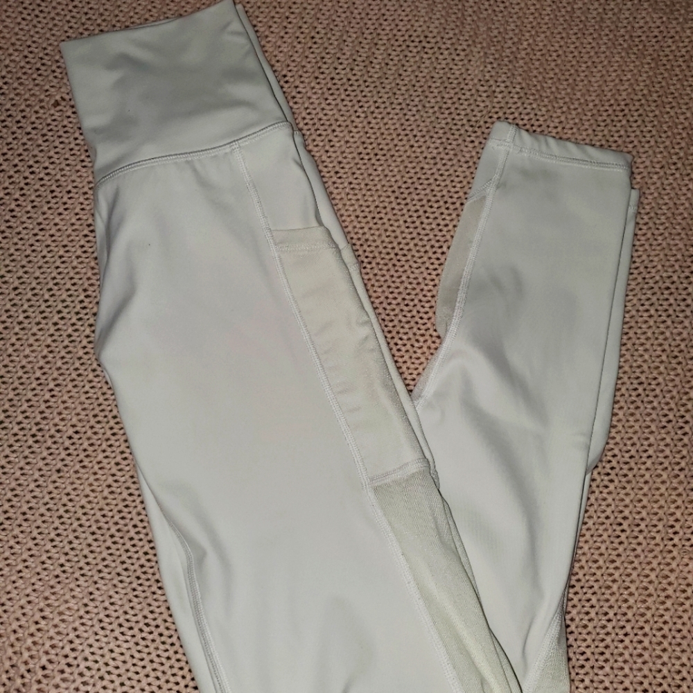 Aerie Offline Goals/Move mesh side leggings